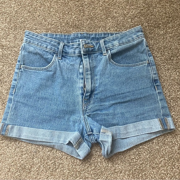 Pants - Cuffed Denim Shorts